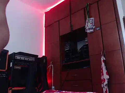 Diego  Barbarie   online show from November 21, 2025, 8:52 pm