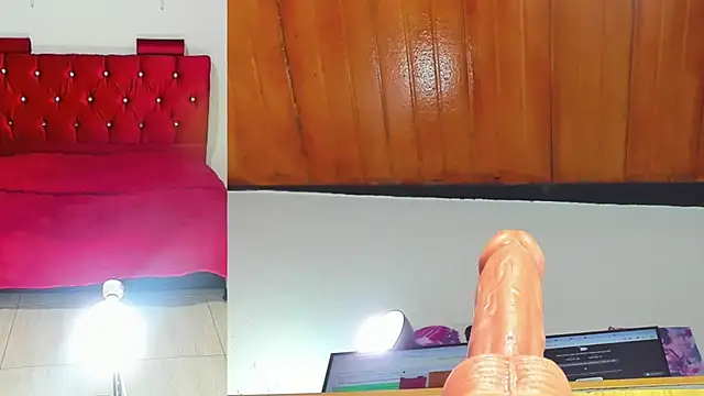 Snapshot of naomy_funny chatting on February 3, 2026, 7:35 am naomy funny online show from February 3, 2026, 7:35 am