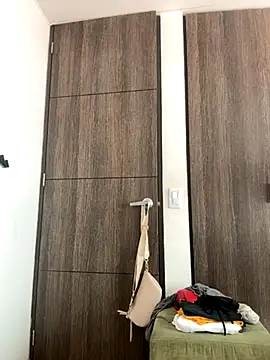 Snapshot of Victoria_alson chatting on October 21, 2025, 3:22 pm Victoria alson online show from October 21, 2025, 3:22 pm