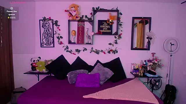 Dakota ro online show from January 15, 2026, 5:27 pm