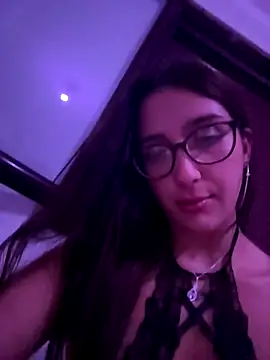 shory233 online show from October 4, 2025, 4:03 am