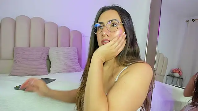 Valey x online show from June 27, 2026, 2:28 am