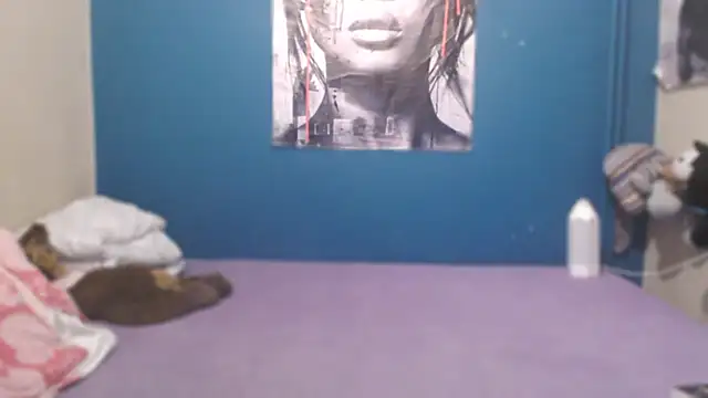 NADINNNE online show from February 28, 2026, 4:50 pm