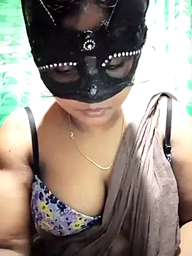 Snapshot of Mistompa24 chatting on November 6, 2025, 5:11 am Mistompa24 online show from November 6, 2025, 5:11 am