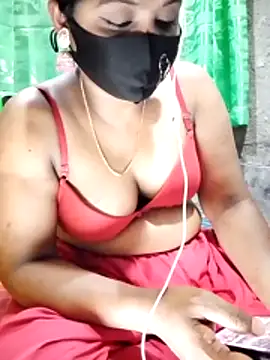 Snapshot of Mistompa24 chatting on February 19, 2026, 4:37 pm Mistompa24 online show from February 19, 2026, 4:37 pm