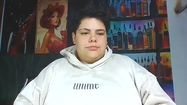 Snapshot of Hailey_Curvy chatting on June 19, 2026, 3:12 am Hailey Curvy online show from June 19, 2026, 3:12 am