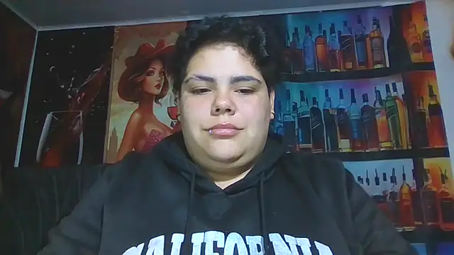 Snapshot of Hailey_Curvy chatting on June 18, 2026, 9:14 am Hailey Curvy online show from June 18, 2026, 9:14 am