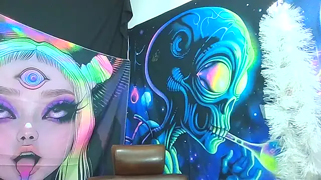 Hailey Curvy online show from December 22, 2025, 11:10 am