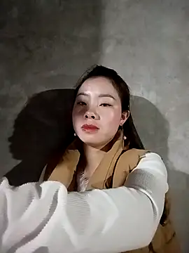 milo123-xx online show from February 19, 2026, 1:30 pm