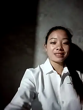 milo123-xx online show from October 12, 2025, 12:39 pm