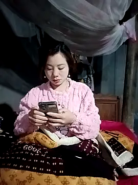 milo123-xx online show from March 12, 2026, 11:31 pm