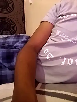 bigdickon online show from April 28, 2026, 8:19 am