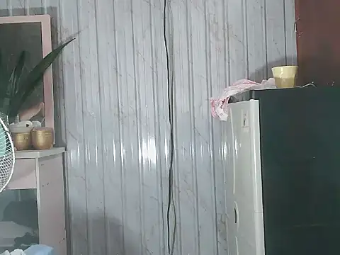 pinayhotii online show from October 11, 2025, 11:06 pm