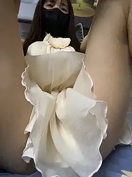 Snapshot of Leyleisanmay chatting on October 30, 2025, 5:21 pm Leyleisanmay online show from October 30, 2025, 5:21 pm