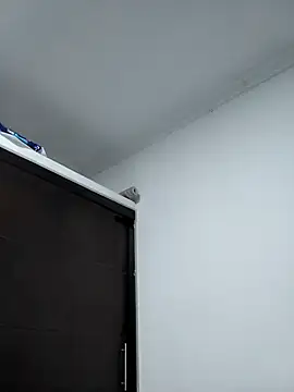 sara sofia10 online show from September 14, 2025, 3:07 am