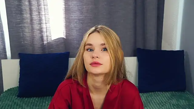 Lilykiss online show from October 2, 2025, 9:12 am