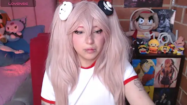 Snapshot of _alexa19pretty_ chatting on May 28, 2026, 7:09 pm alexa19pretty online show from May 28, 2026, 7:09 pm