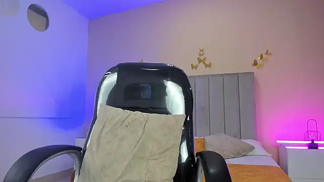 Nascary Fox online show from April 16, 2026, 12:28 pm