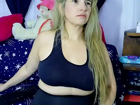 Snapshot of katioska25 chatting on October 8, 2025, 7:47 pm katioska25 online show from October 8, 2025, 7:47 pm