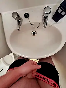 Snapshot of Homeworkfolder01 chatting on September 27, 2025, 4:35 pm Homeworkfolder01 online show from September 27, 2025, 4:35 pm