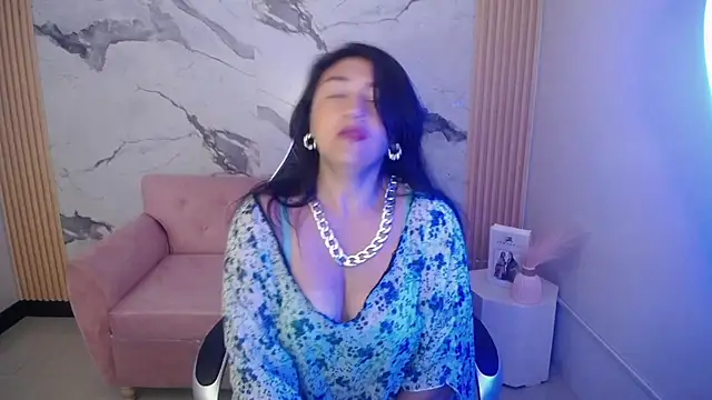 tamara ch1 online show from November 9, 2025, 11:47 am