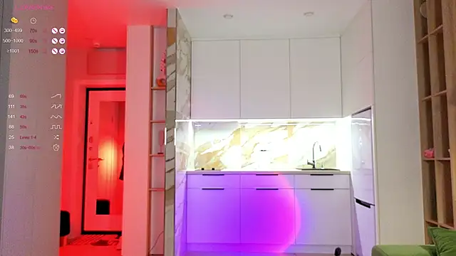 BritaKiss online show from October 20, 2025, 2:13 am