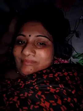 Snapshot of Rakhi99x chatting on May 17, 2026, 9:59 pm Rakhi99x online show from May 17, 2026, 9:59 pm
