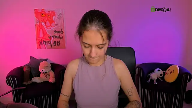 talia seduce online show from November 24, 2025, 1:33 pm