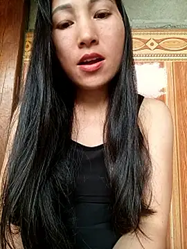 YAYAA-502 online show from April 17, 2026, 10:18 am