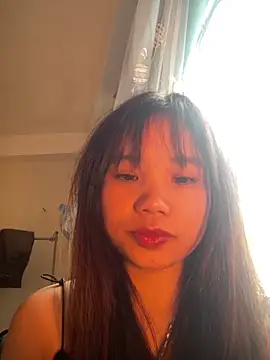 Ngoc-bbi online show from February 3, 2026, 6:22 am