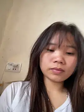 Ngoc-bbi online show from February 28, 2026, 10:04 am