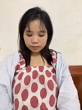 Ngoc-bbi online show from October 16, 2025, 10:45 am