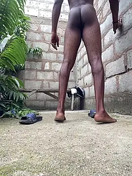 Snapshot of Makemecum634941 chatting on October 20, 2025, 8:48 am Makemecum634941 online show from October 20, 2025, 8:48 am