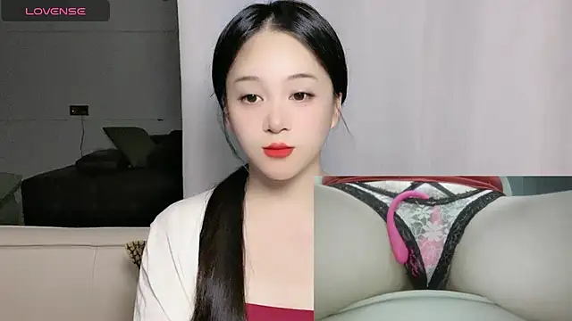 woaiqinqin online show from September 17, 2025, 3:36 pm