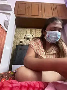 Snapshot of angelofyourworld chatting on April 3, 2026, 4:35 pm angelofyourworld online show from April 3, 2026, 4:35 pm