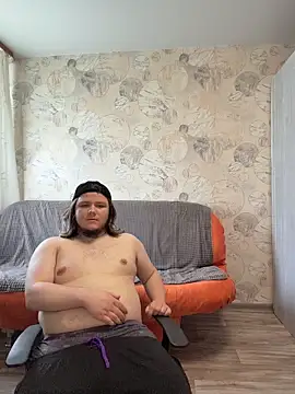 desiredude9 online show from June 8, 2026, 9:54 am