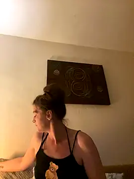 Snapshot of kittykatbean chatting on November 9, 2025, 5:17 pm kittykatbean online show from November 9, 2025, 5:17 pm