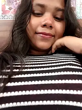 Snapshot of Aaradhya_Sharma chatting on February 17, 2026, 1:47 am Aaradhya Sharma online show from February 17, 2026, 1:47 am