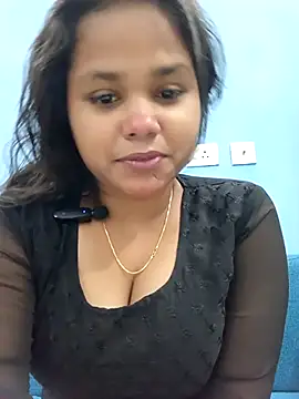 Snapshot of Aaradhya_Sharma chatting on March 14, 2026, 12:22 pm Aaradhya Sharma online show from March 14, 2026, 12:22 pm