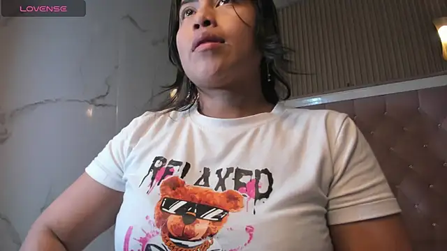 Victoria b  online show from October 18, 2025, 8:11 pm