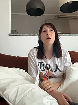 ilaria miss98 online show from April 16, 2026, 8:59 am