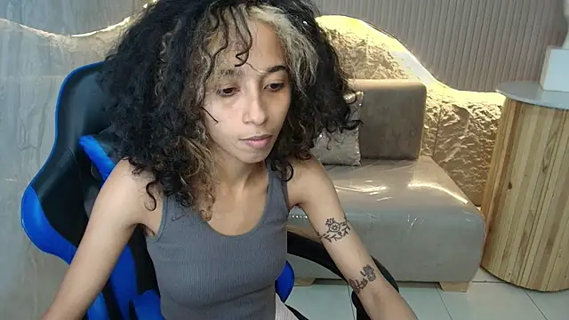 Agnis ink r online show from October 29, 2025, 12:59 pm