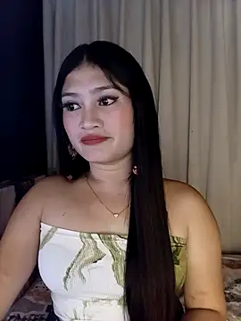 Naughtyalina2 online show from November 5, 2025, 12:14 am