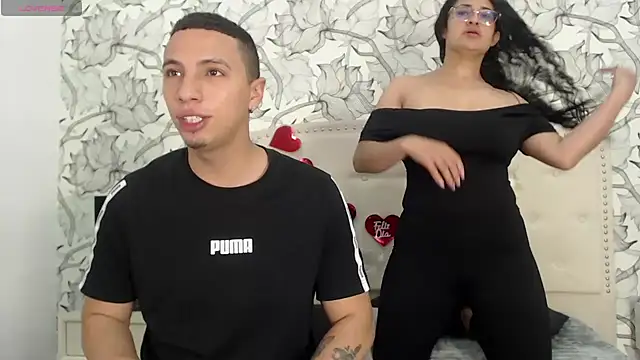 Snapshot of Luna_Noire1 chatting on February 17, 2026, 3:37 am Luna Noire1 online show from February 17, 2026, 3:37 am