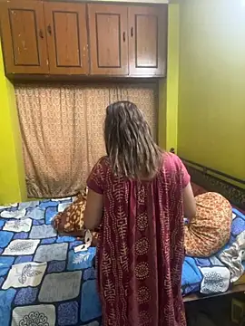 goodvibesonly44445 online show from October 8, 2025, 10:50 am