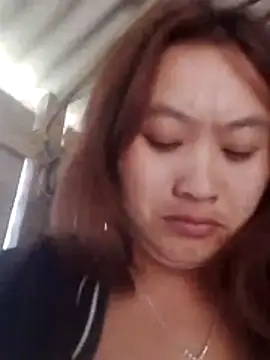 lusy-bae online show from December 23, 2025, 5:18 am