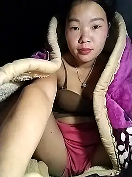 Snapshot of lylylove chatting on November 4, 2025, 9:02 am lylylove online show from November 4, 2025, 9:02 am