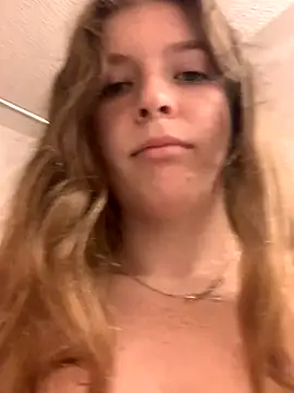 sexyasfyum online show from November 23, 2025, 11:53 am