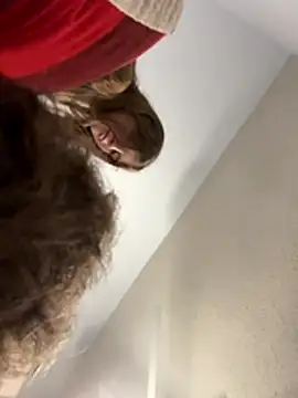 sexyasfyum online show from December 14, 2025, 7:25 am