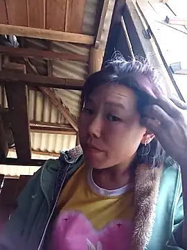 Ngocmi909 online show from February 16, 2026, 8:46 am